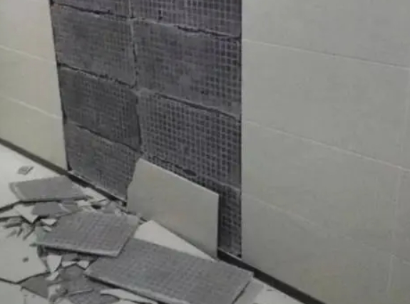 和林格尔瓷砖空鼓维修公司分享下和林格尔墙砖松动维修的知识